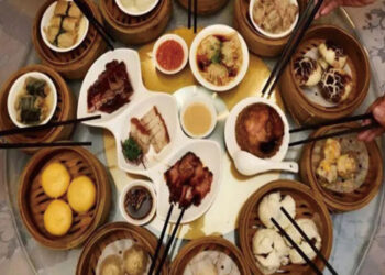 A Step-by-Step Guide to Chinese Restaurant Etiquette